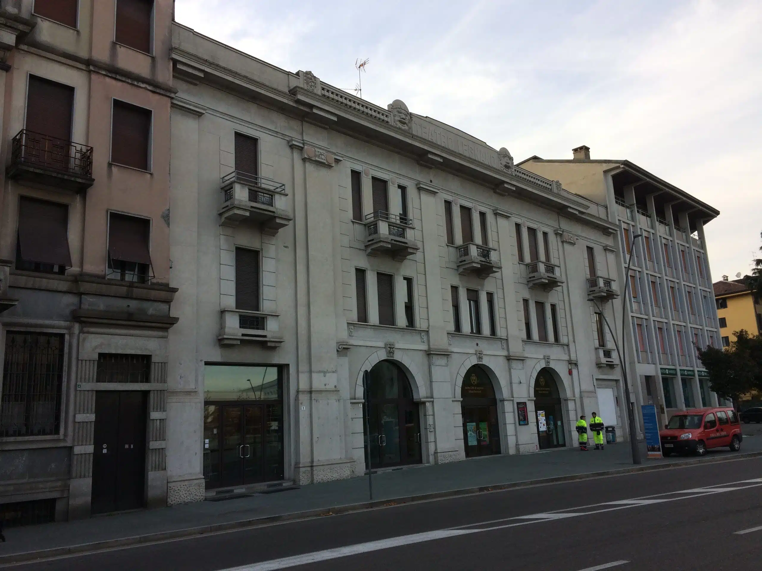 TEATRO CITTA' DI LEGNANO