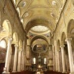 File:Magenta-chiesa san martino-navata centrale1.jpg
