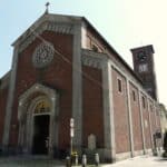 File:Magenta-chiesa santa maria assunta-complesso.jpg