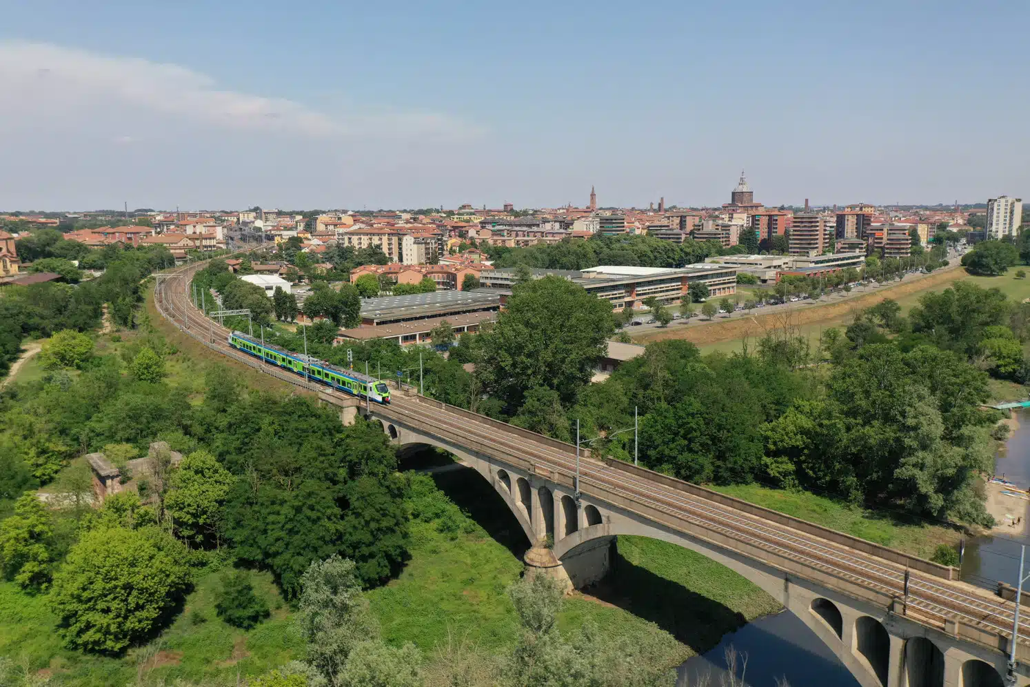 Trenord_Donizetti_ponte_Pavia
