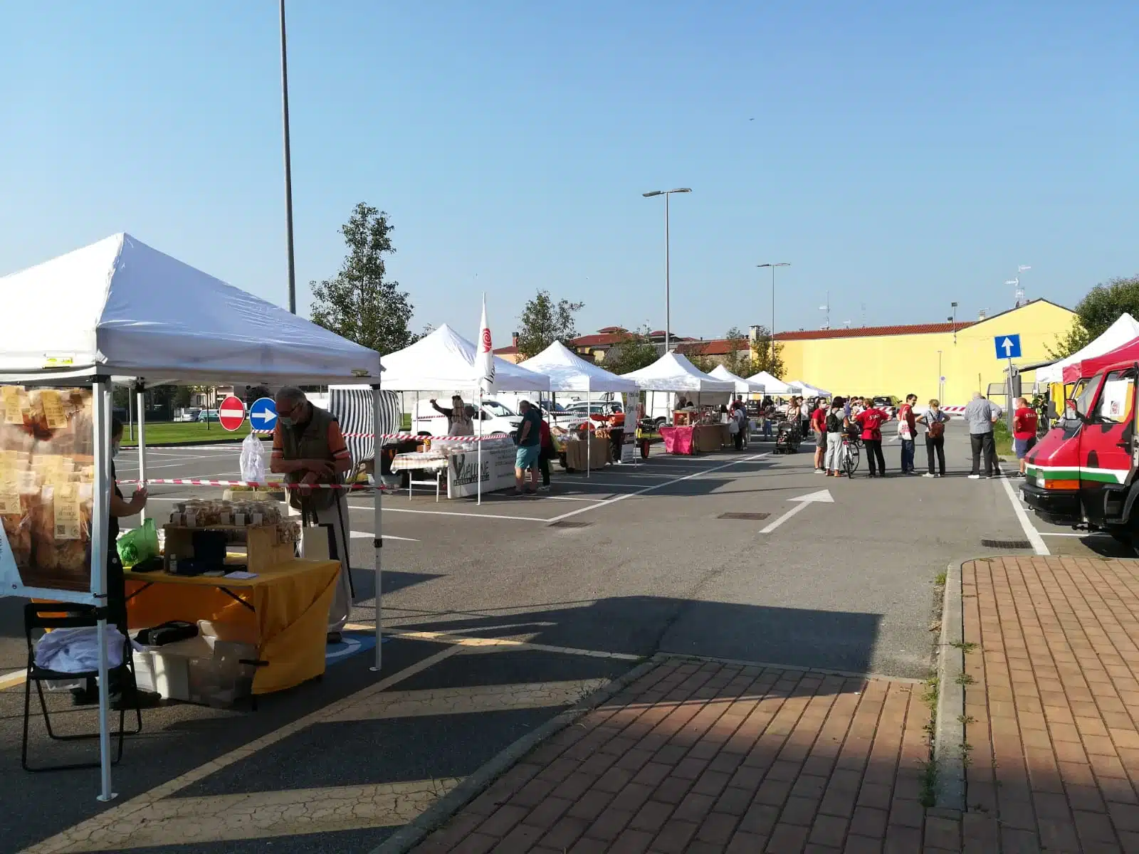 mercato contadino villa cortese