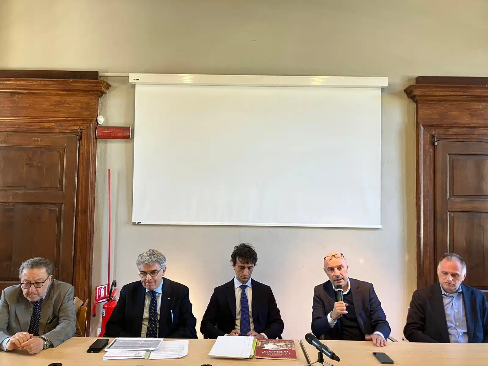 b1a583b8-01c1-46bf-900a-2863b00e28df