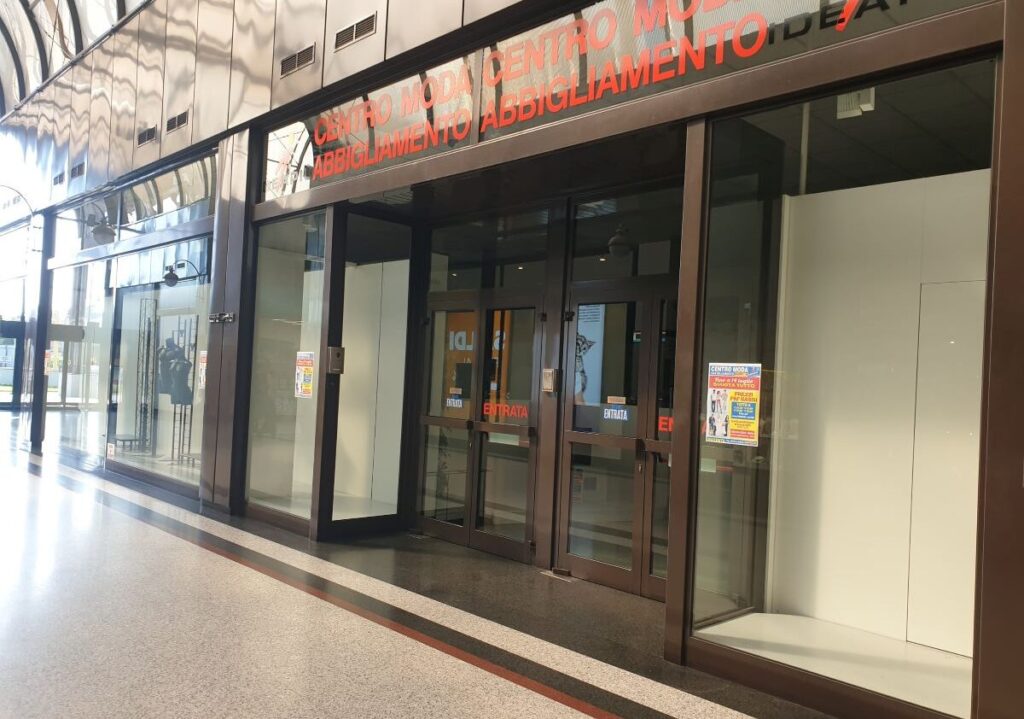 Centro Moda Magenta: chiude il centro moda Idea Più, i Cub impugnano i ...