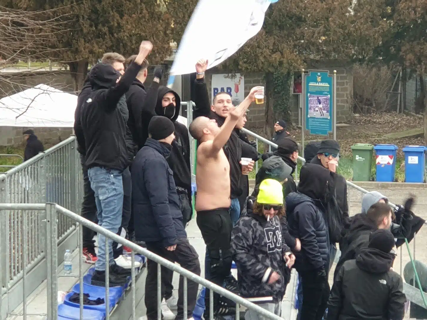 1e486634-ea63-48e1-9ebf-20b92f4fa771