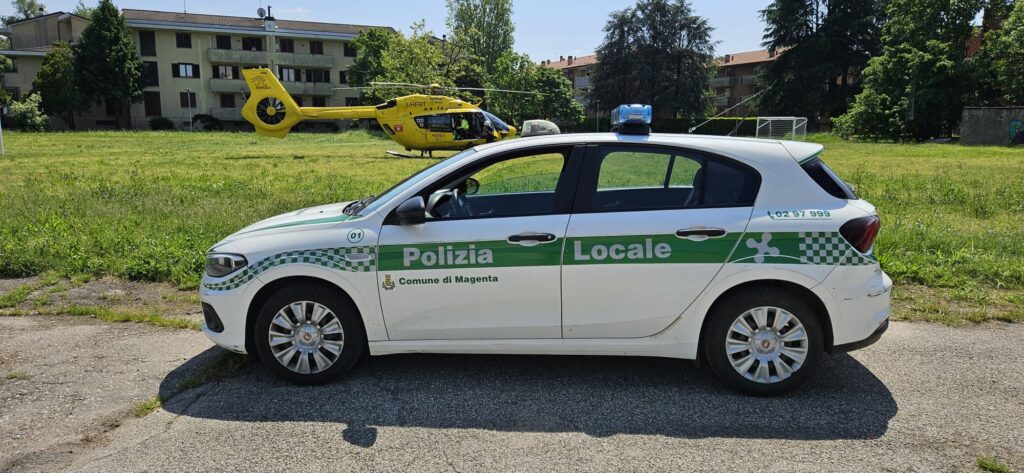 Elisoccorso nel quartiere nord di Magenta: soccorso un uomo accompagnato in ospedale