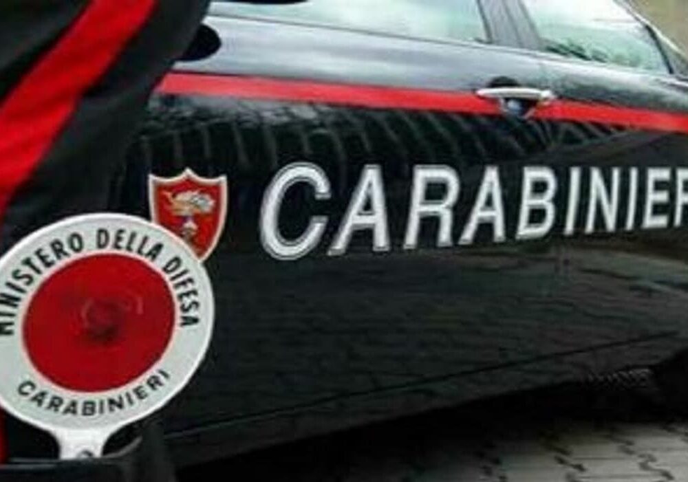 Zerbolò: spintona carabiniere intervenuto per una lite con il padre, arrestato un 25enne