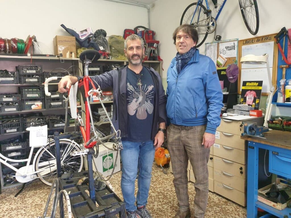 Corbetta: ciclofficina di Cerello, dove le finalità sociali e culturali si fondono