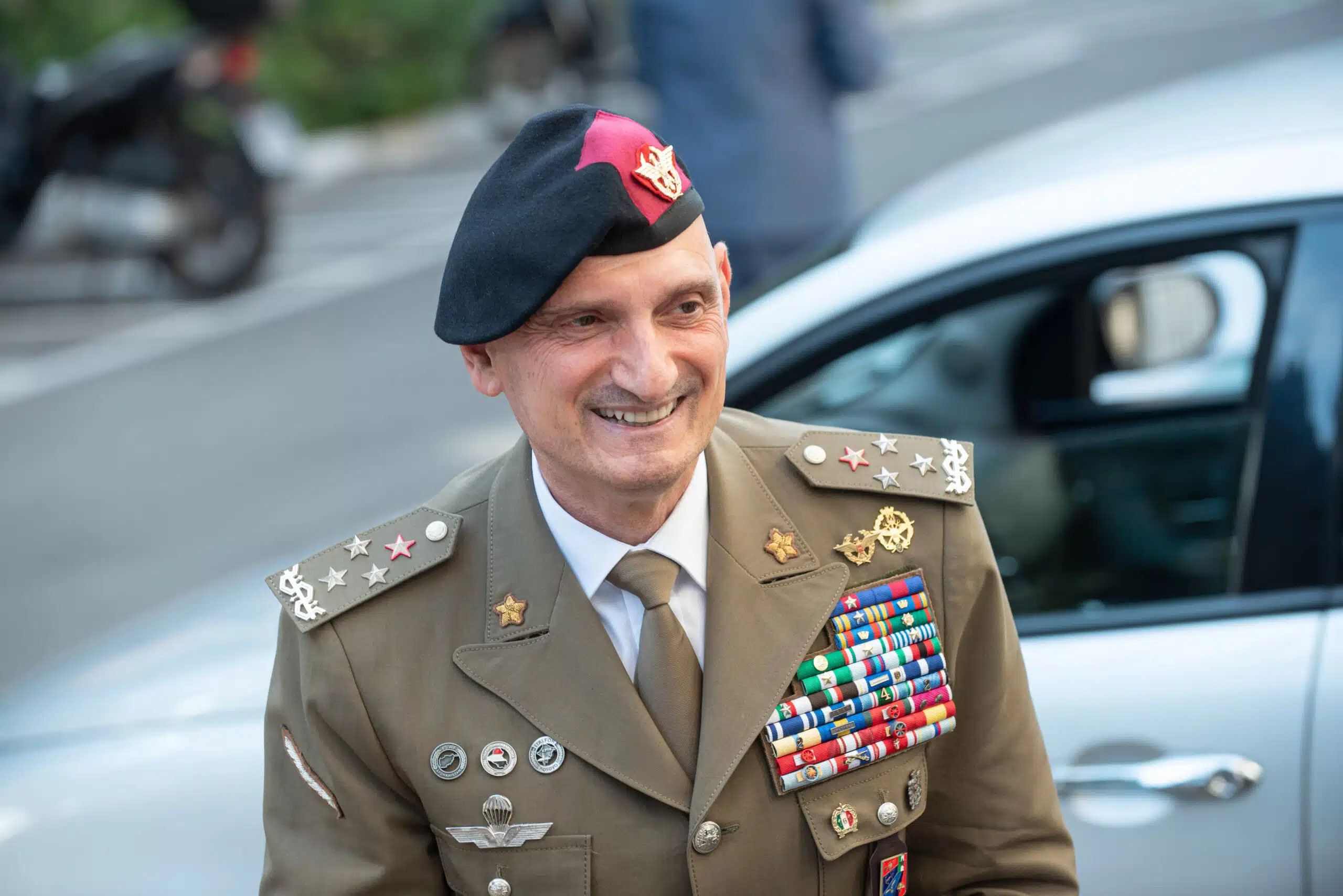 200 GENERAZIONI. DALLA PIETRA ALL'AI. STORIA DELLE ARMI NELLA STORIA DELL'UMANITA'