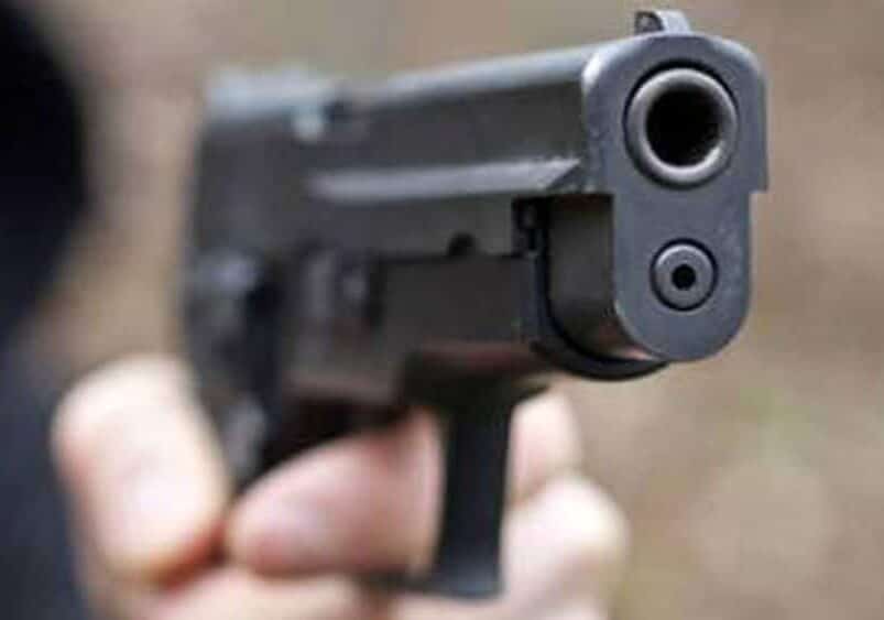 Sparatoria nella notte a Rozzano: due feriti, uno è grave