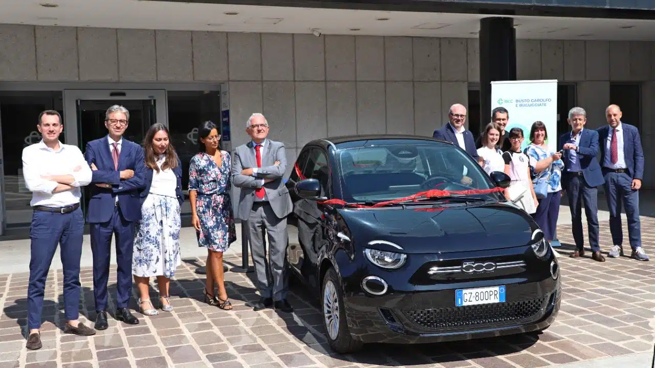 7752_la_consegna_delle_chiavi