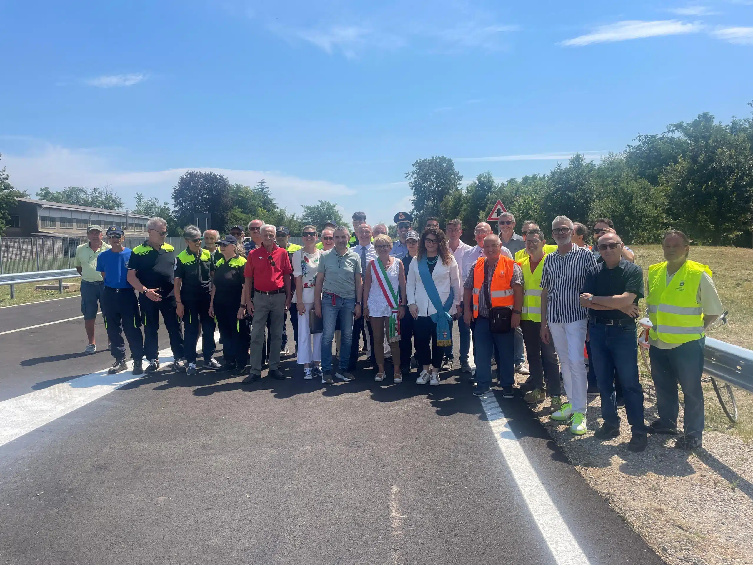 Taglio del nastro (2)