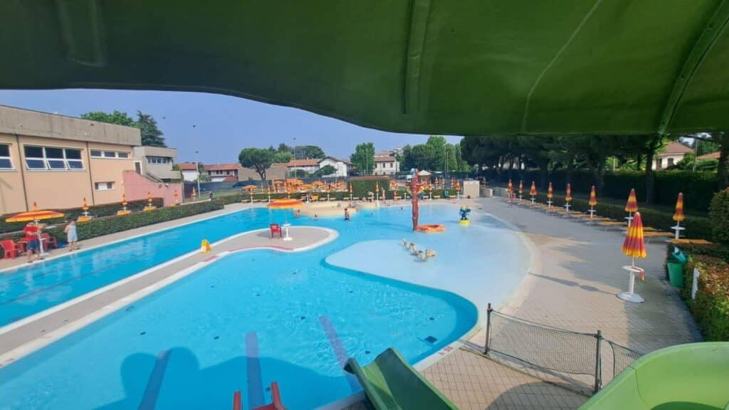 Nella spiaggia di Cerro Maggiore ora c’è anche il bar