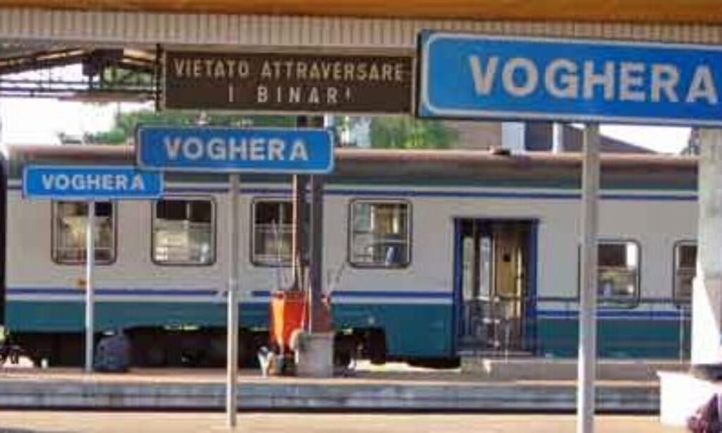 Scivola sui binari: uomo travolto e ucciso da treno merci Voghera