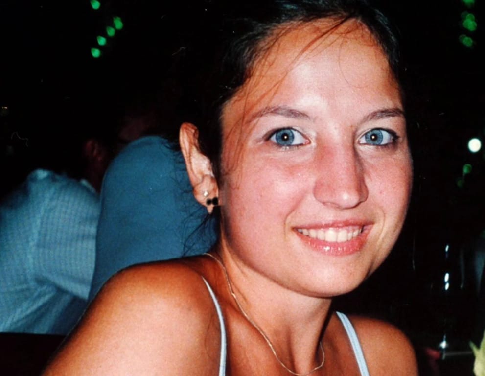 Delitto Garlasco, periti: “In bocca Chiara Poggi c’è Dna da contaminazione”