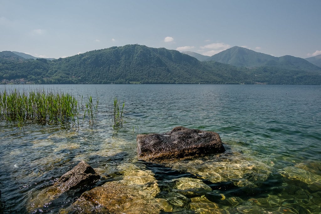 Tragedia sul lago d’Orta: ragazzo di 17 anni annega a Pettenasco
