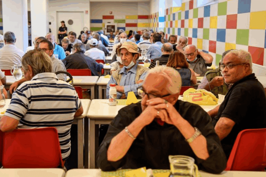 Milano: all’Opera Cardinal Ferrari pranzo di Ferragosto con 200 senza dimora