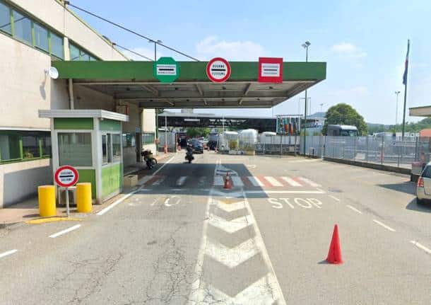 In dogana nel Varesotto non dichiarati oltre 430 mila euro