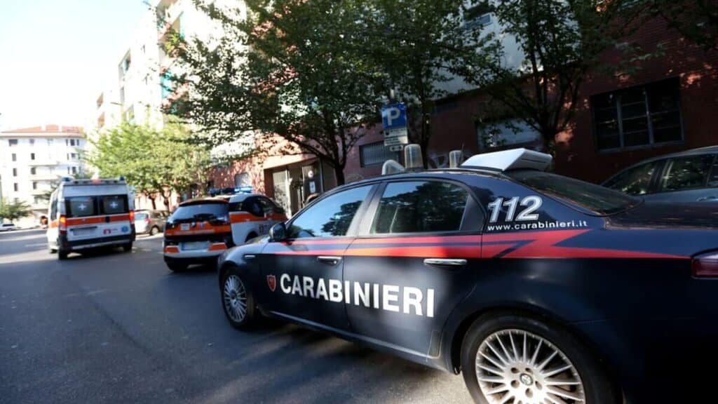 Aggredisce la moglie e si suicida a Parabiago