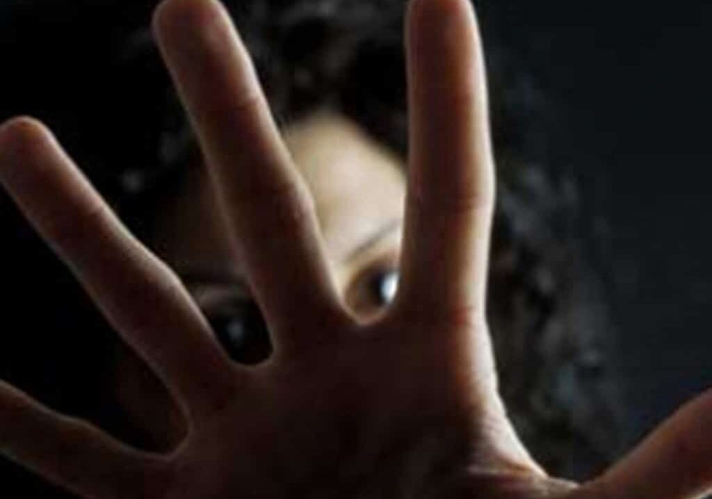 Perseguita una ragazza a Varese, 20enne nordafricano finisce in carcere