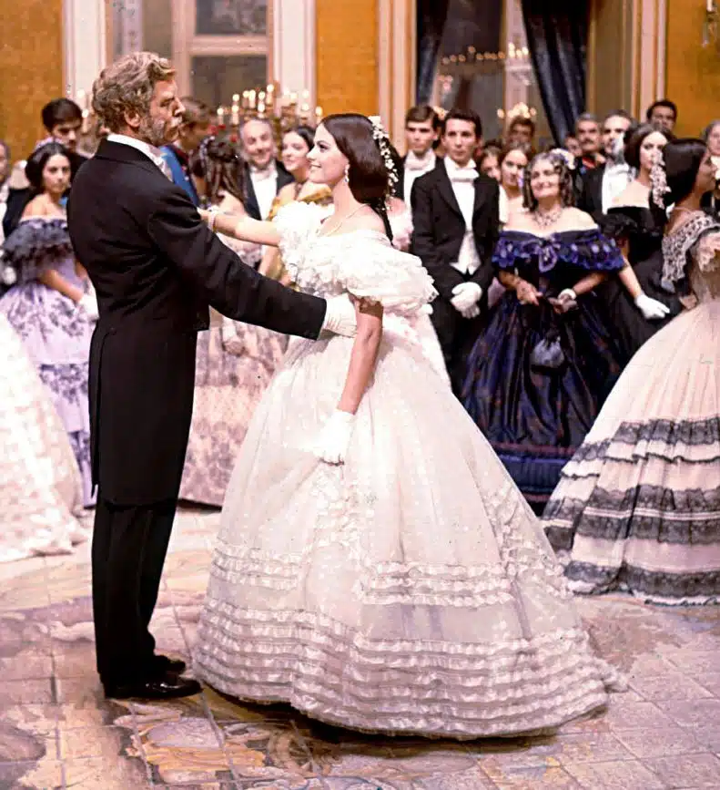 Il Gattopardo Fabrizio balla con Angelica