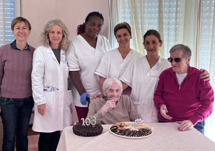 1-1-aspect-ratio-535-375