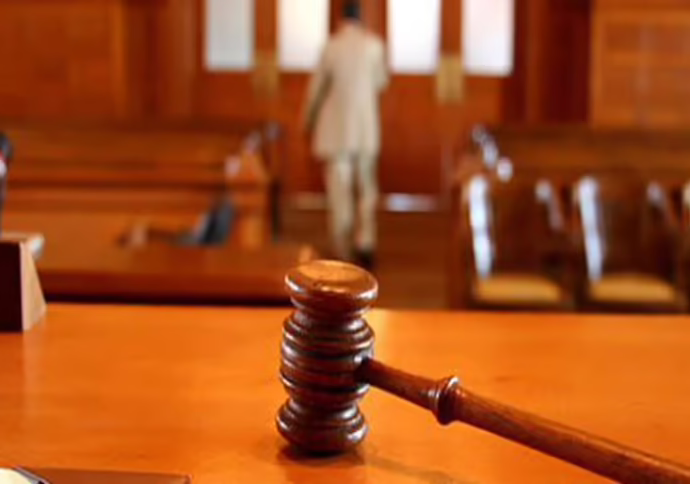 avvocato-tribunale_big-860x484-1-aspect-ratio-535-375