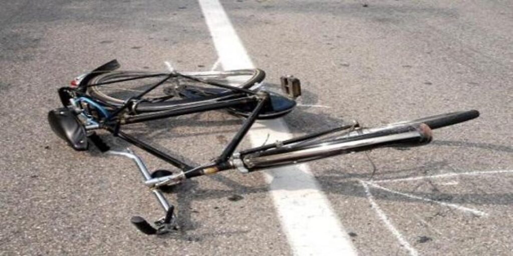 Lomellina, ciclista travolto e ucciso da un’auto