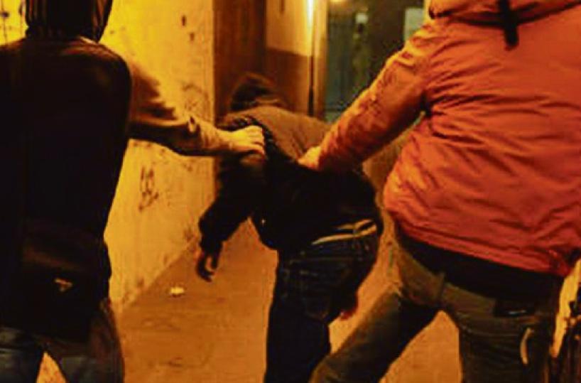 Baby gang in azione, 5 minori indagati nel Comasco