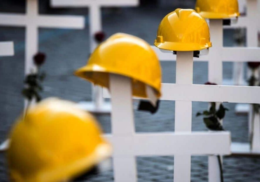 Morti sul lavoro. Un bilancio drammatico di insicurezza