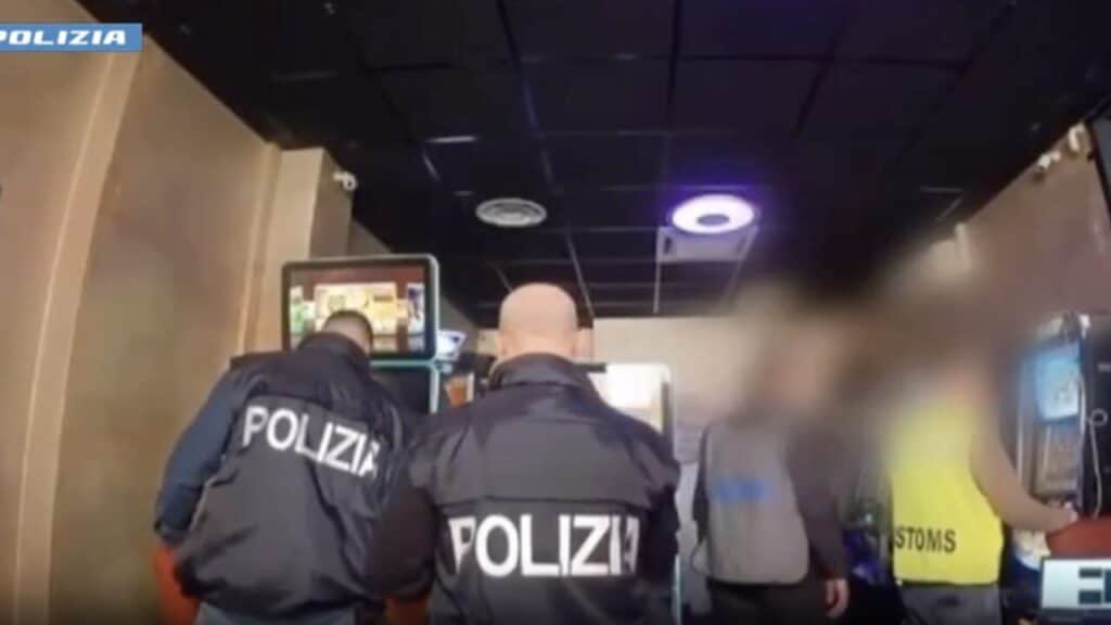 Controlli a tappeto nelle sale giochi e scommesse nel Milanese, multe a Pero e Corsico
