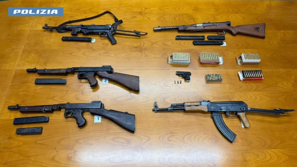 Garbagnate Milanese, due arresti per detenzione di armi