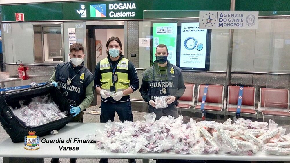 Malpensa, sequestrati 18mila farmaci