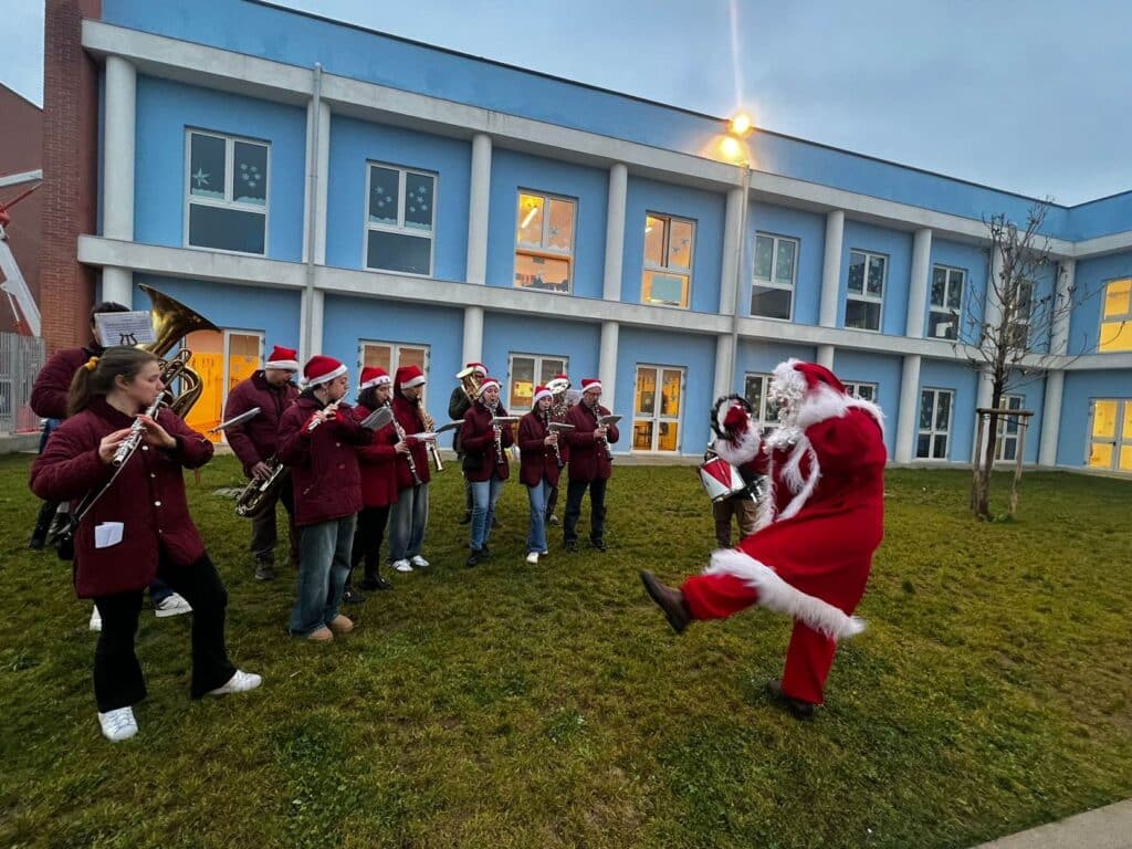 Inveruno: alla scuola primaria Don Bosco è arrivato il Natale