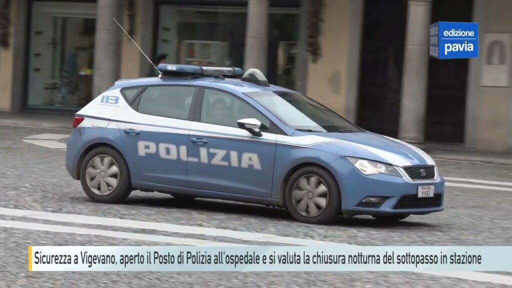 Vigevano, ragazzo picchiato in centro: denunciate nove giovani turchi