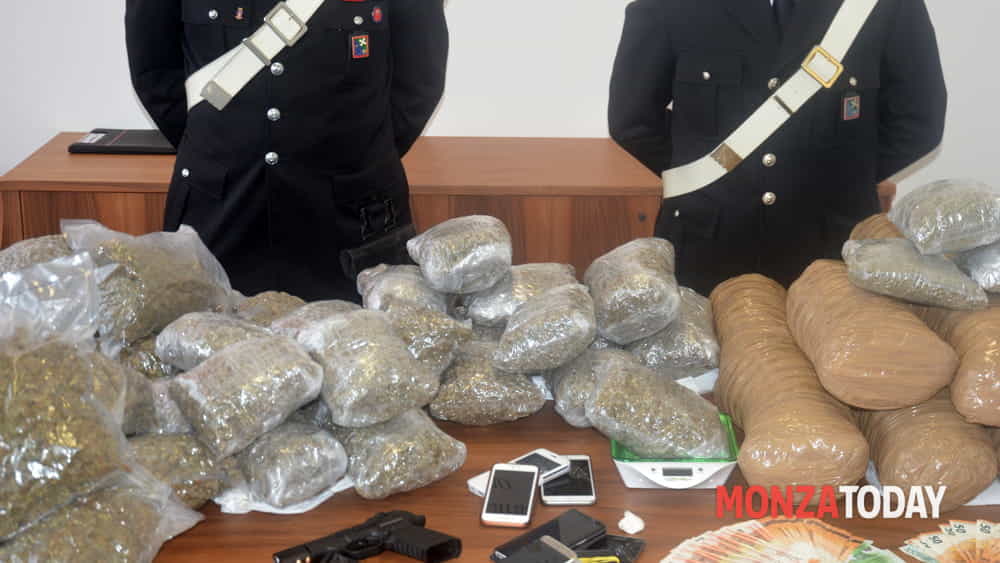 Maxi sequestro di hashish (oltre 250 chili) tra Milano e Bergamo