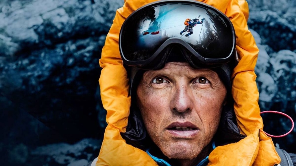 Malore per Simone Moro sull’Himalaya, l’alpinista bergamasco ricoverato in ospedale