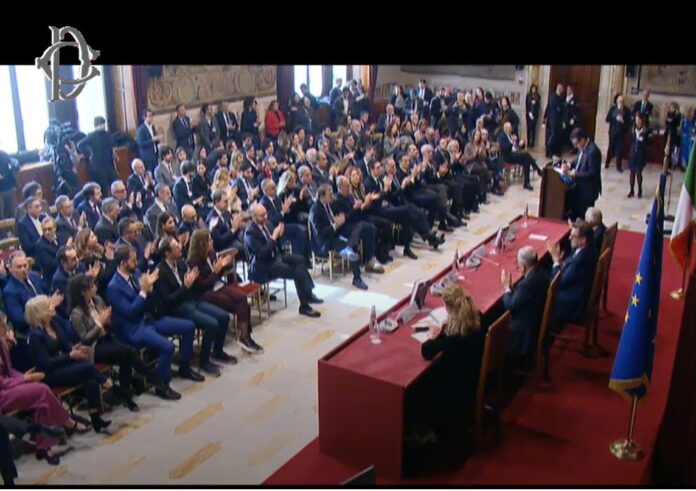 d896943c-2a86-485e-bfc5-3813d5efa991