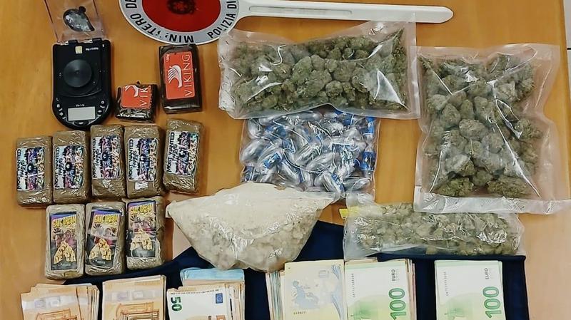 Brescia, 100 chili di hashish nel garage