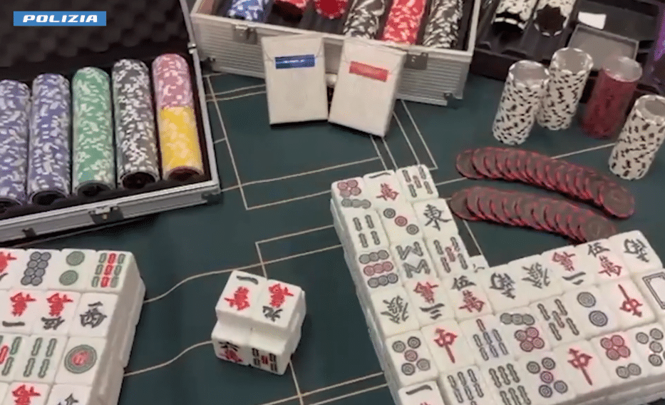 Polizia sequestra bisca clandestina, 13 indagati a Milano