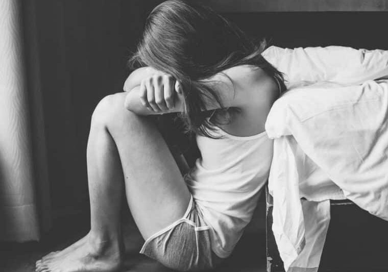 Faccia da matt. Vai dove ti porta il manicomio