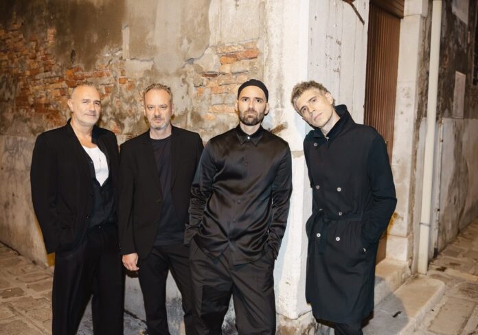 251025_planetfunk_0057-1-foto-di-Julian-Kantz-aspect-ratio-535-375