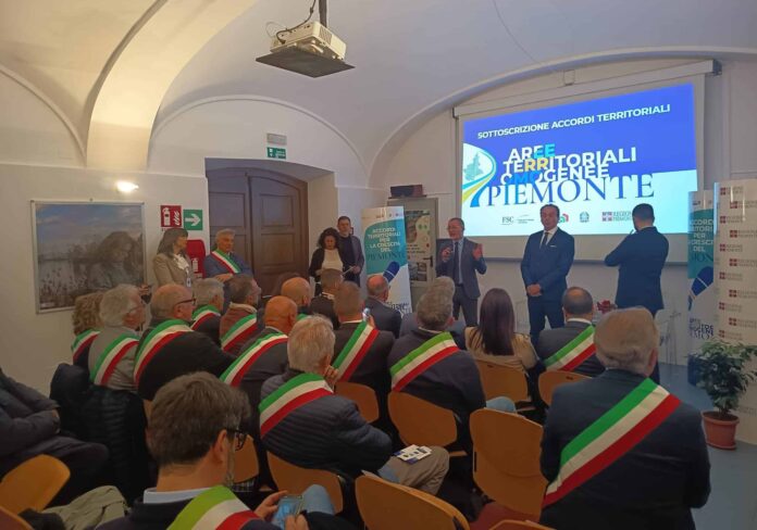 AlbanoVse2-aspect-ratio-535-375