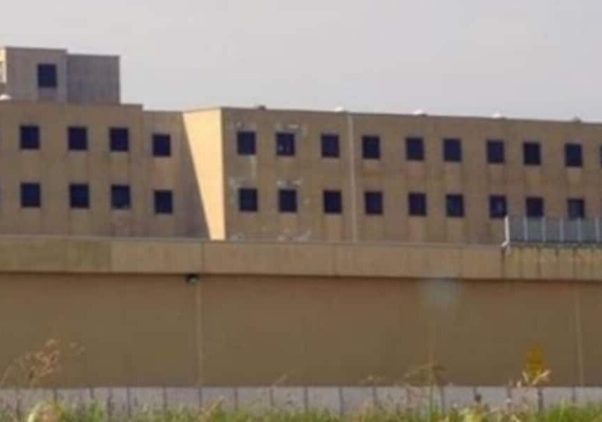 Pavia: detenuti aggrediscono guardie penitenziarie in carcere e nel tribunale di Brescia