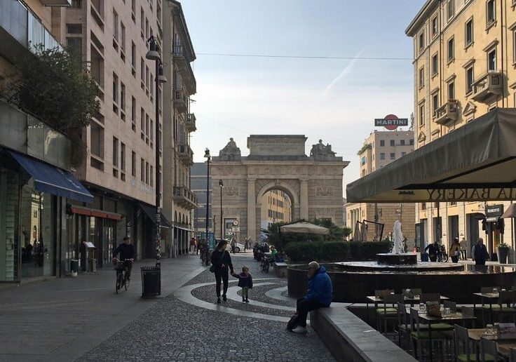 I rider aggrediti a Milano, ‘non abbiamo risposto e ci hanno dato pugni e calci’