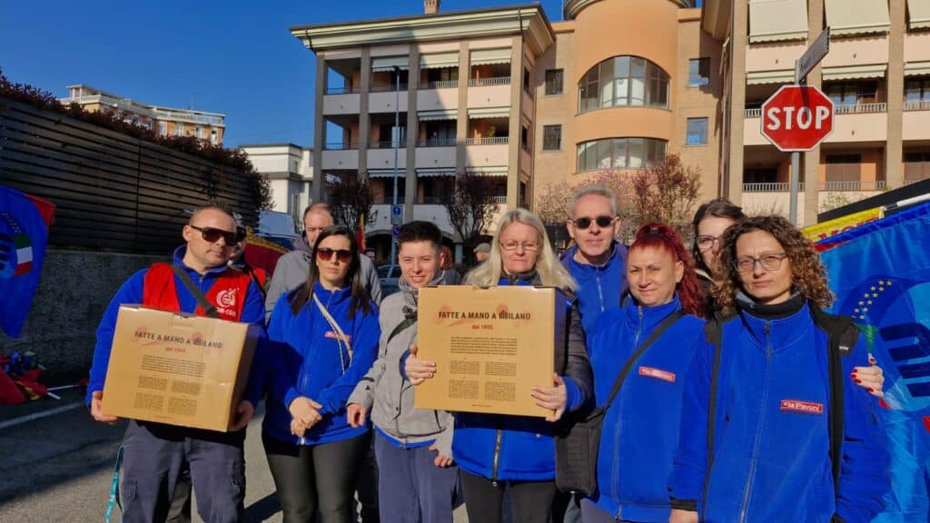 La crisi della Pavoni di San Giuliano: la lotta si sposta in Comune