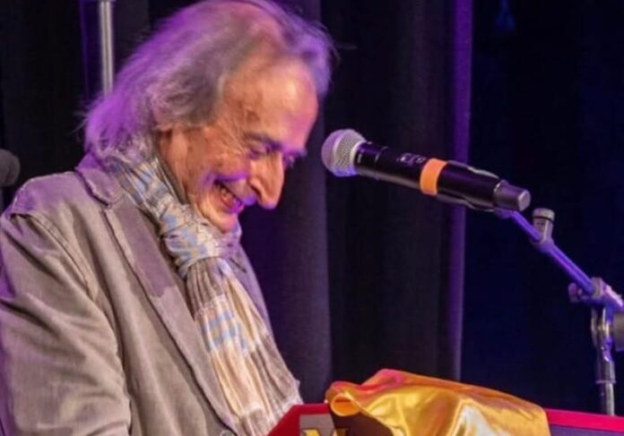 Paky-1-aspect-ratio-535-375