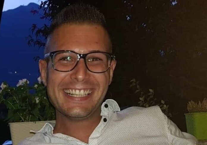 borgg-aspect-ratio-535-375