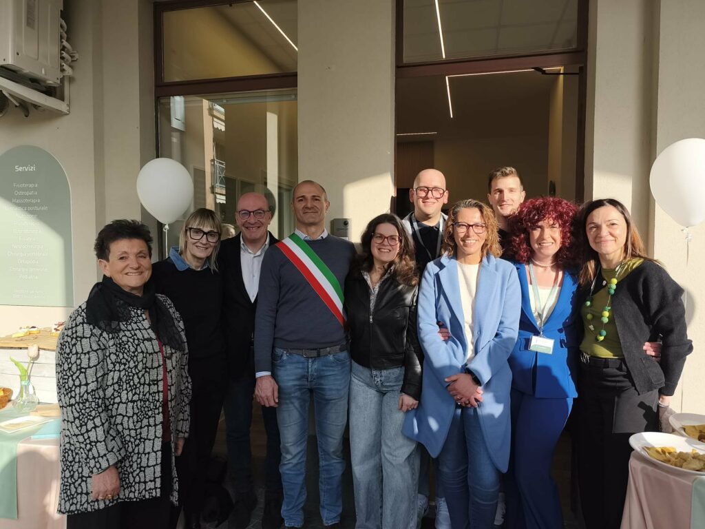 Buscate inaugura il nuovo Poliambulatorio Medico Riabilitativo in Piazza della Filanda
