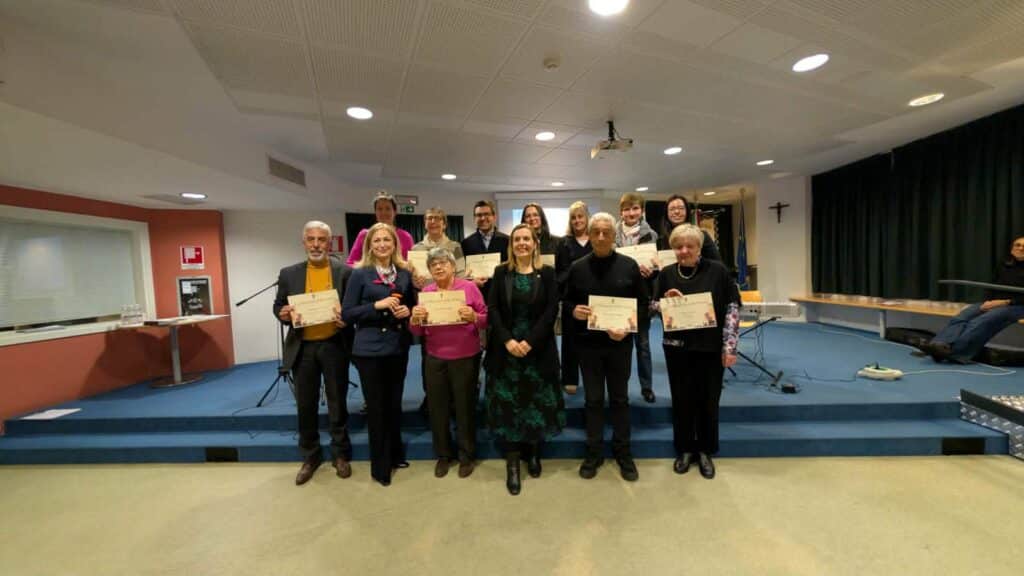 “La Magenta delle Donne”: emozioni e ricordi nella sala consiliare ricordando figure che hanno lasciato il segno