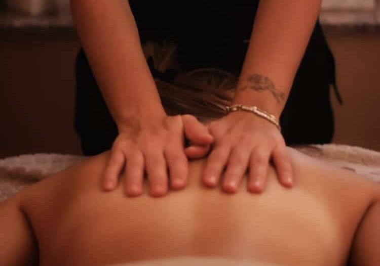 Pavia: centro massaggi abusivo, sanzioni per 57mila euro